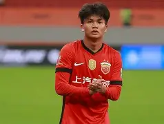 广岛三箭球员名单